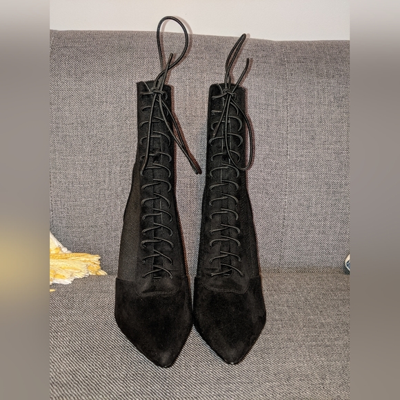 Black Stiletto Boots - Picture 3 of 5